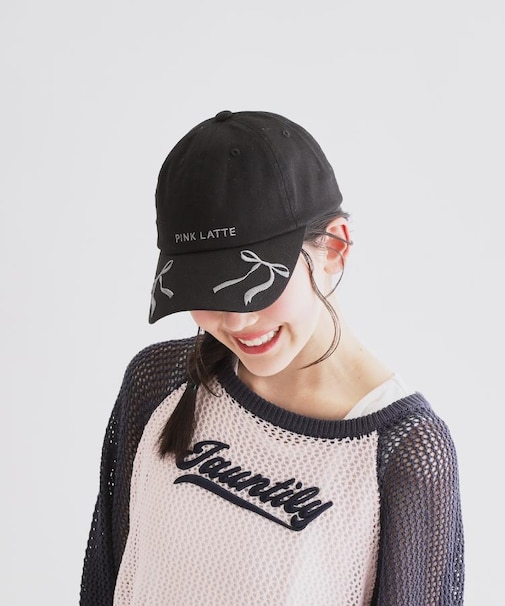 リボン刺繍キャップ