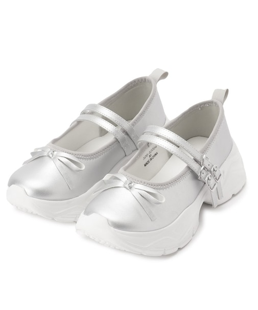 ブロケットスニーカーパンプス