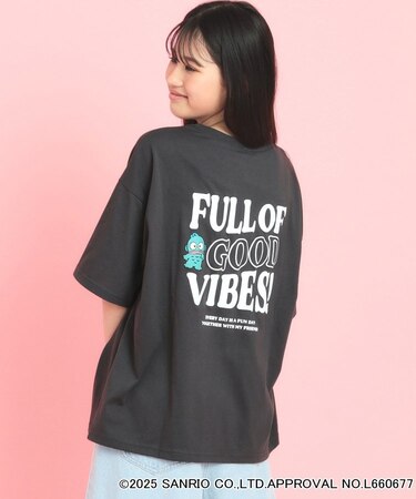 【サンリオキャラクターズコラボ】バックロゴビッグTシャツ