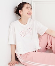 レースアップTシャツ