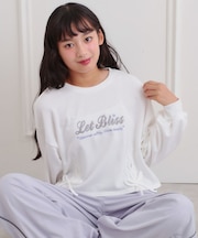 レースアップ刺繍裏毛プルオーバー