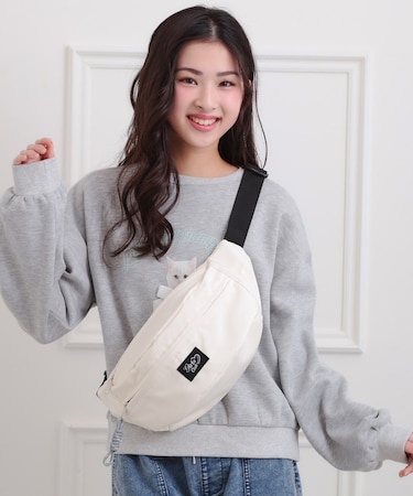 コード付きボディバッグ