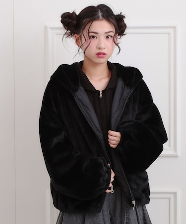 フード付きフェイクファーブルゾン