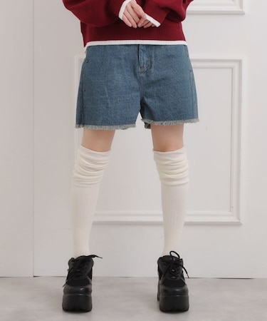 スタッズショートパンツ
