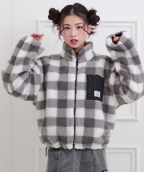 ボアリバーシブルブルゾン｜ピンクラテの通販｜&mall（アンドモール