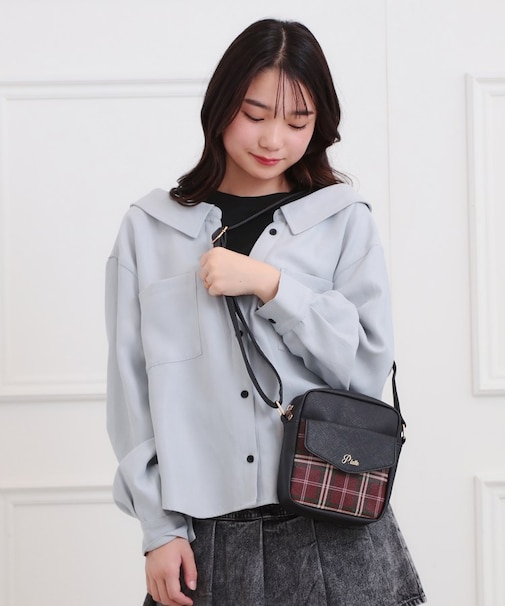 フラップチェックショルダー