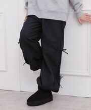 ピーチ起毛リボン付カーゴパンツ