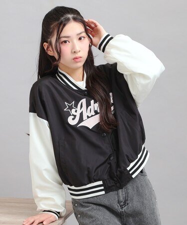 チアロゴアップリケスタジャン