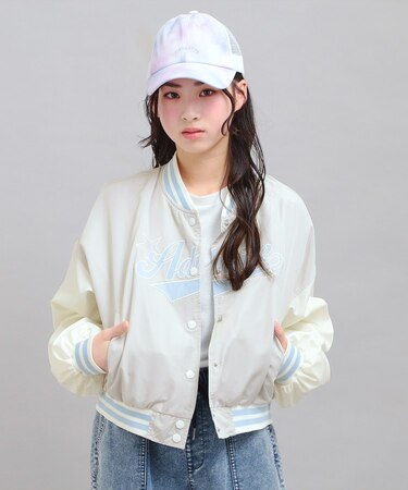 チアロゴアップリケスタジャン