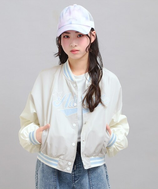 チアロゴアップリケスタジャン