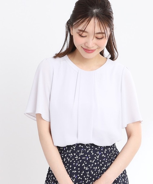 【UVカット／接触冷感／マシンウォッシュ可能】タックデザインブラウス