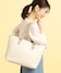 ライトベージュ(551)