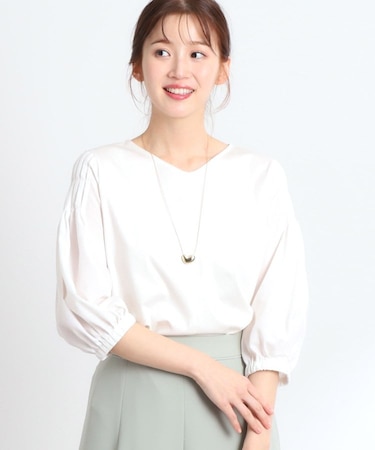 【スカートにもパンツにも合わせやすい】キレイめTブラウス