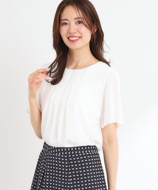 【マシンウォッシュ可】横切替ピンタックデザインブラウス