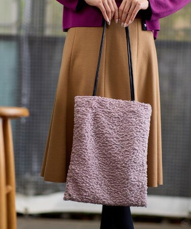 【コーディネートのアクセントに◎】もこもこボアトートバッグ