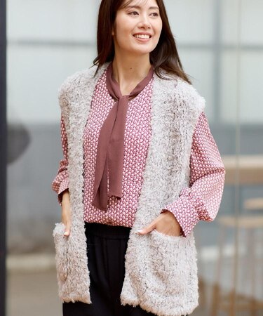 【秋映え／ふんわり軽い／ゆったりシルエット】ファンシーヤーンベスト