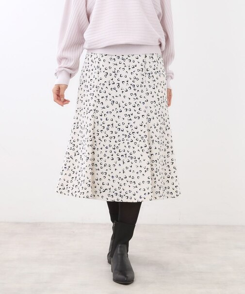 ソフトフレアプリントスカート