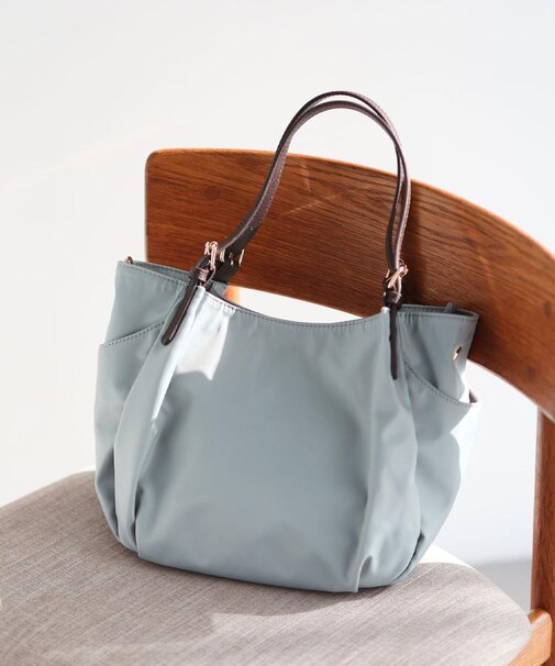 【3WAY／しっかり収納／インナーバッグ入り／ショルダー付き】ナイロンバッグ