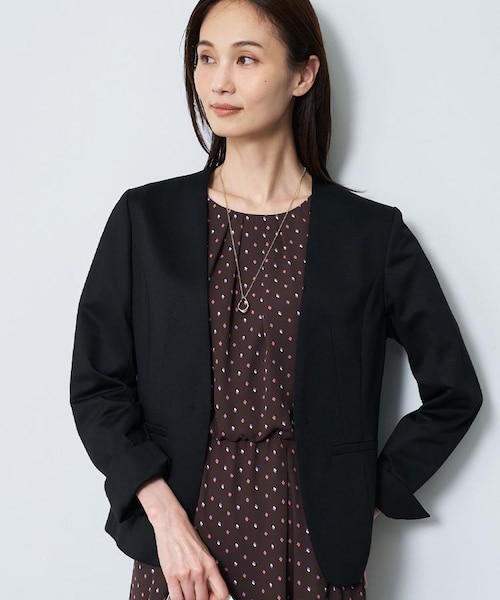 美品　リフレクト　ノーカラー　セミダブルジャケット麻混　9号 リフレクト/ノーカラージャケットの通販｜&mall（アンドモール）三井