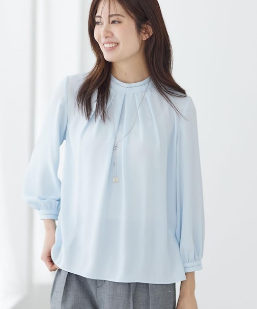 タックスタンドカラーブラウス