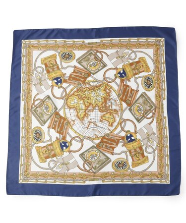 大判スクエアスカーフ