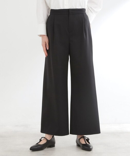 ドライタッチストレートワイドパンツ