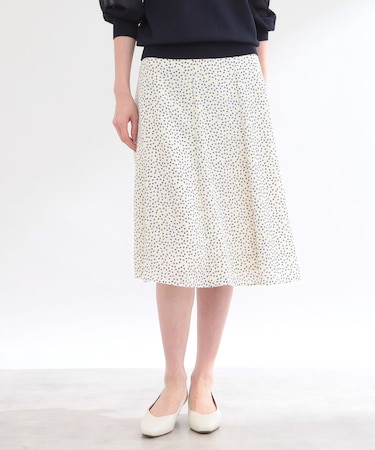 ウエスト切り替えフレアスカート