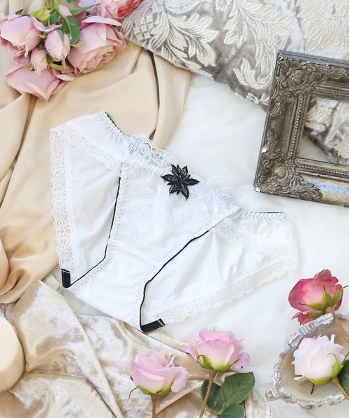 リヴィア ノーマルショーツ｜リサマリの通販｜&mall（アンドモール