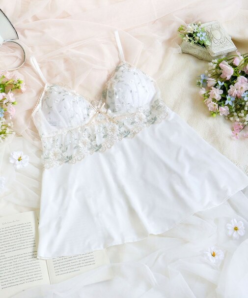 シュクリエ カップ付キャミソール