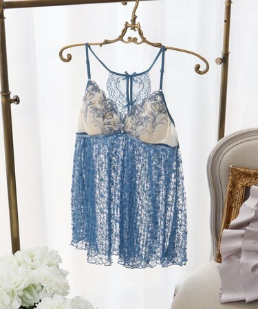 リアナ カップ付キャミソール