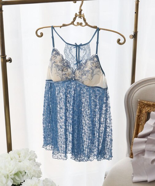 リアナ カップ付キャミソール