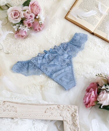 ナンシー Tバック