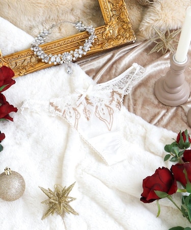 【ジュエリー】 Tバック