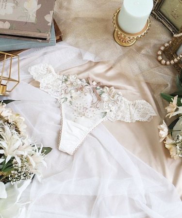 ヴァネッサ Tバック