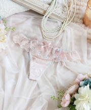 セレスティナ Tバック