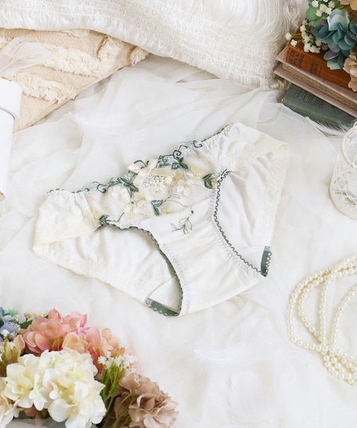 エリアン サニタリー