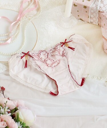 フローチェ ノーマルショーツ