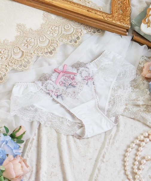 アリーシャ ノーマルショーツ