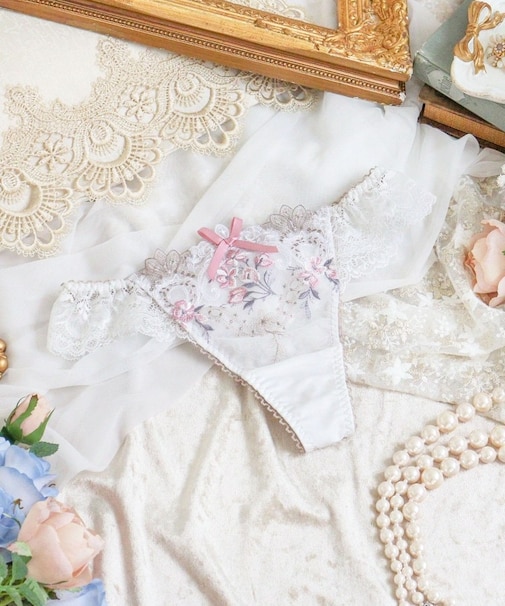 アリーシャ Tバック