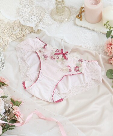 ダニエラ サニタリー