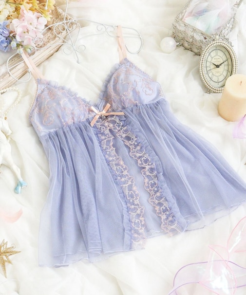 アントーニア カップ付キャミソール