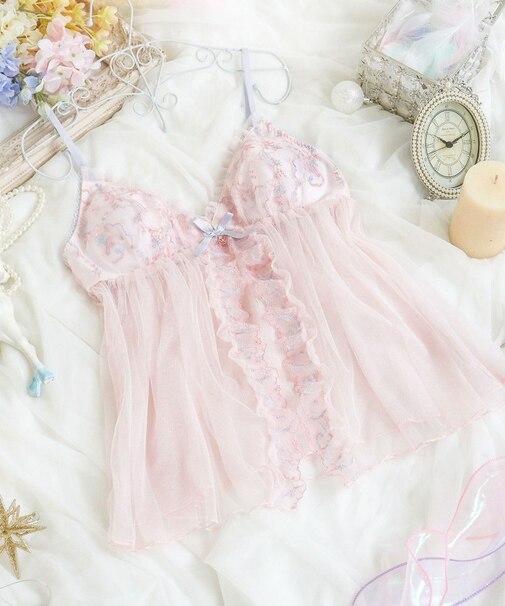 アントーニア カップ付キャミソール