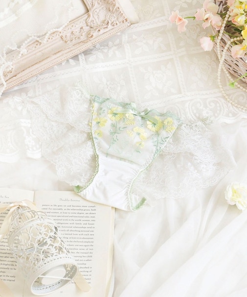 ラーレ レースショーツ