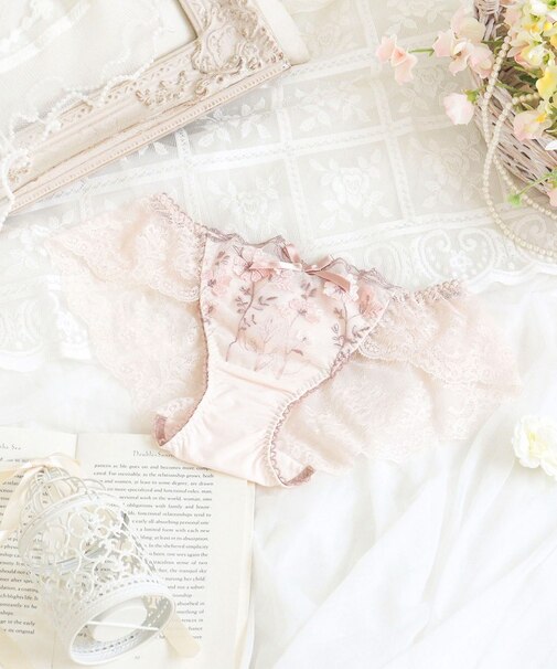 ラーレ レースショーツ