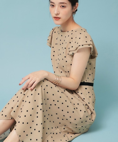 【袖ラッフル／S～L】ドットワンピース