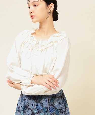 【衿フリル／衿調節可】リボンブラウス