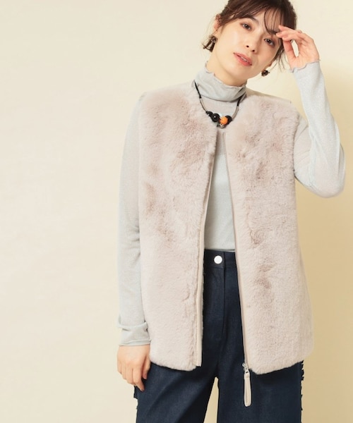 【完売品】今期⭐︎フェイクファーベスト 3色展開】フェイクファーベスト｜スーナウーナの通販｜&mall（アンド