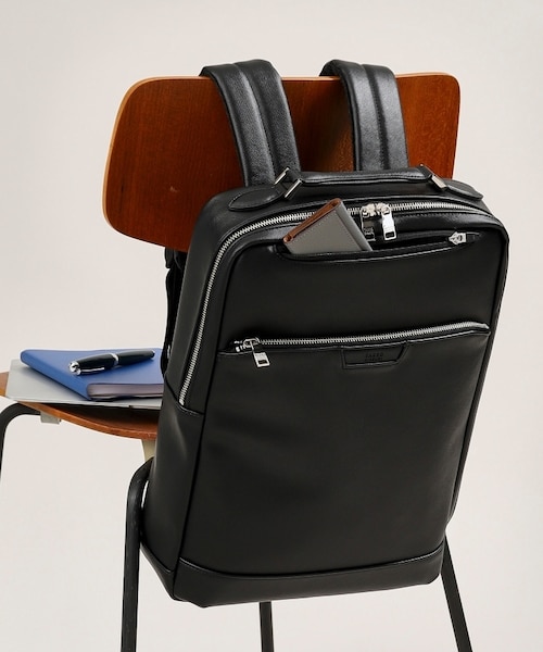 【美品】TAKEO KIKUCHI 2WAY 薄マチ ビジネス バックパック 黒 2WAY】薄マチ ビジネス バックパック｜タケオキクチの通販｜&mall