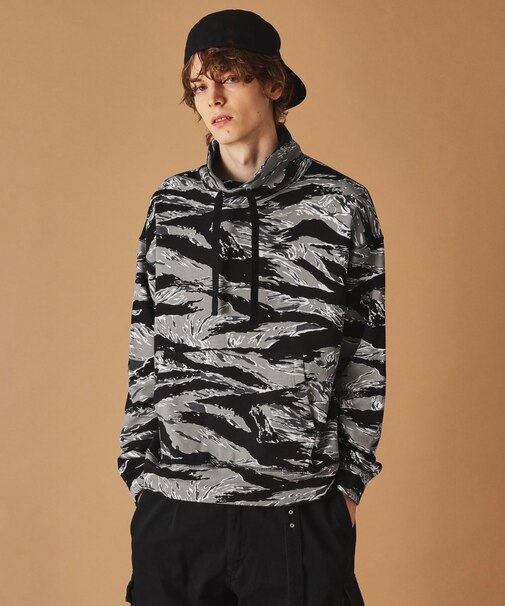 【Sサイズ～】迷彩プリントオフタートル