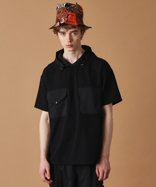 フード付き半袖Tシャツ